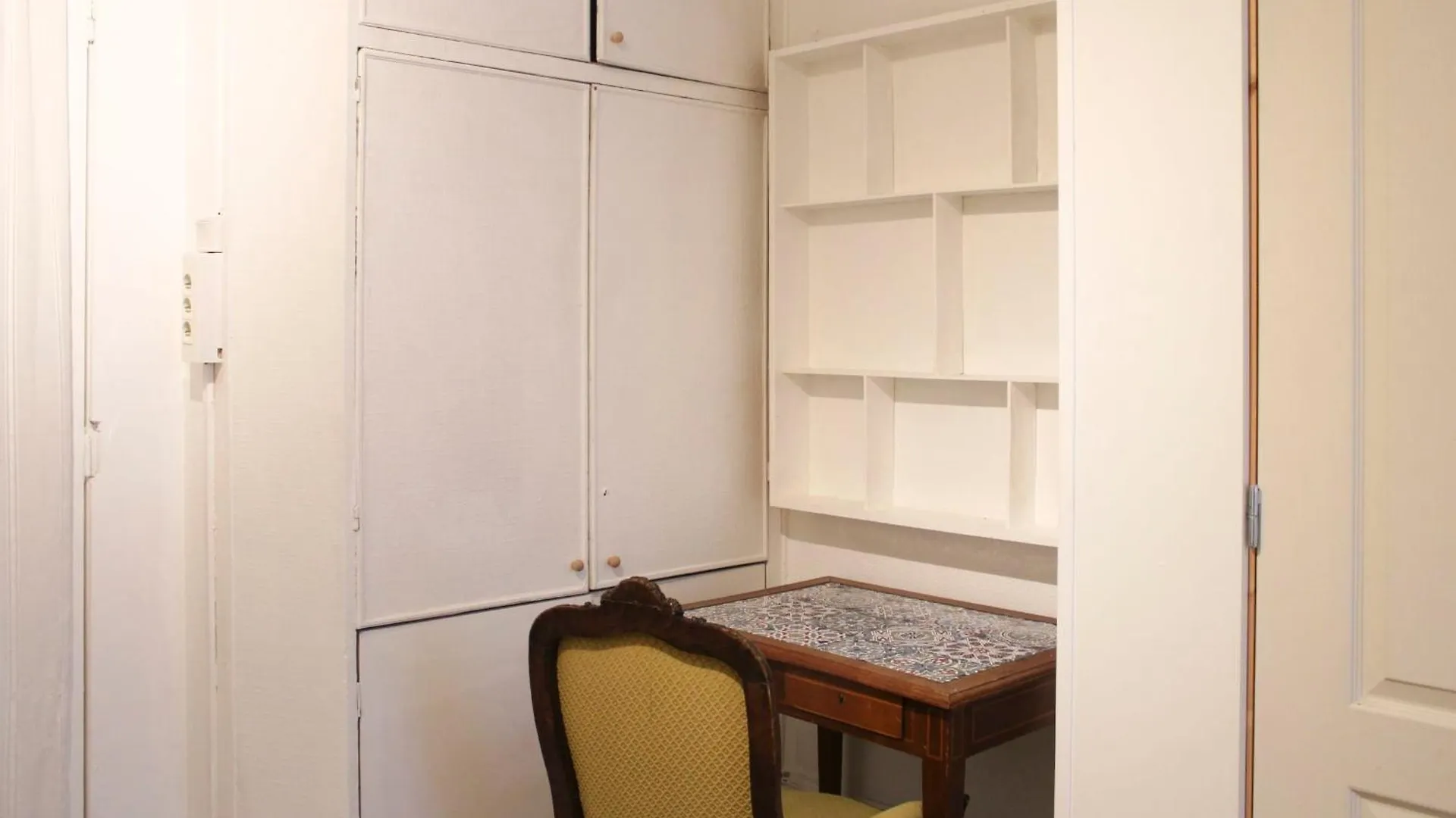 Charming For 4 People In 15